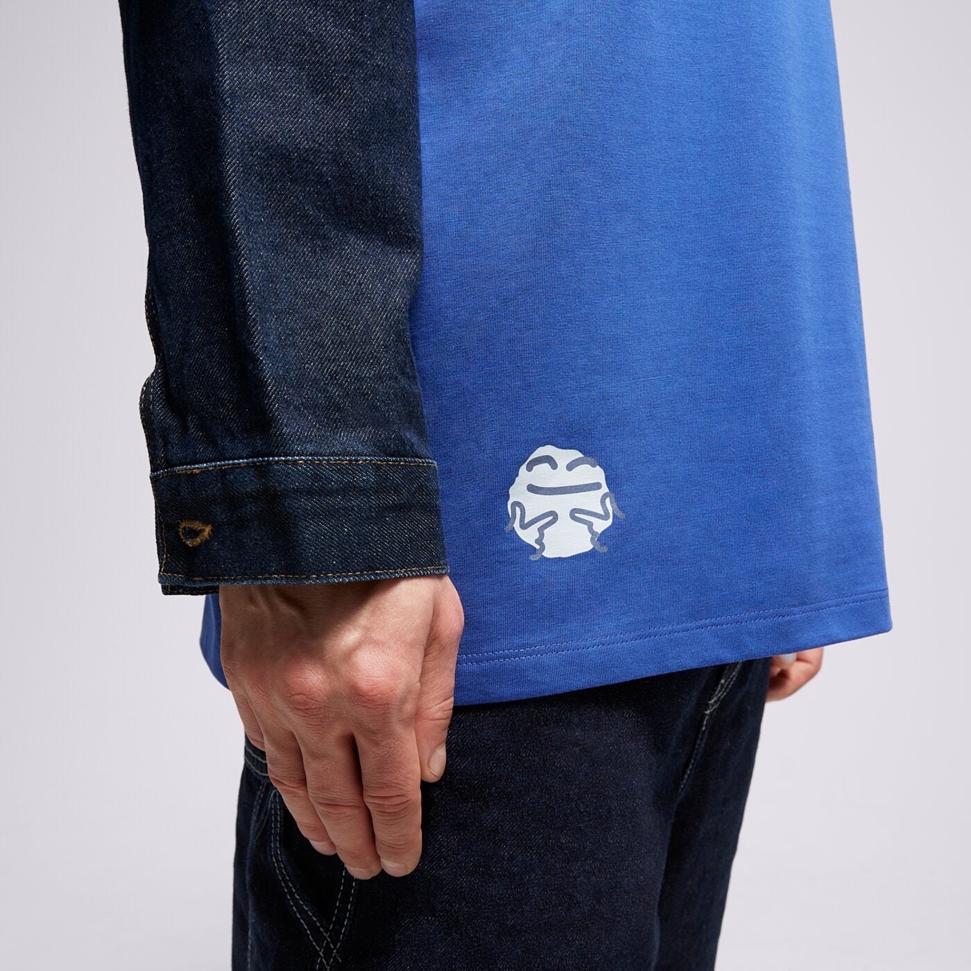 S.NOW JOB SIZEER T SHIRT "SLAY"-BLUE si323tsu55001 kolor niebieski