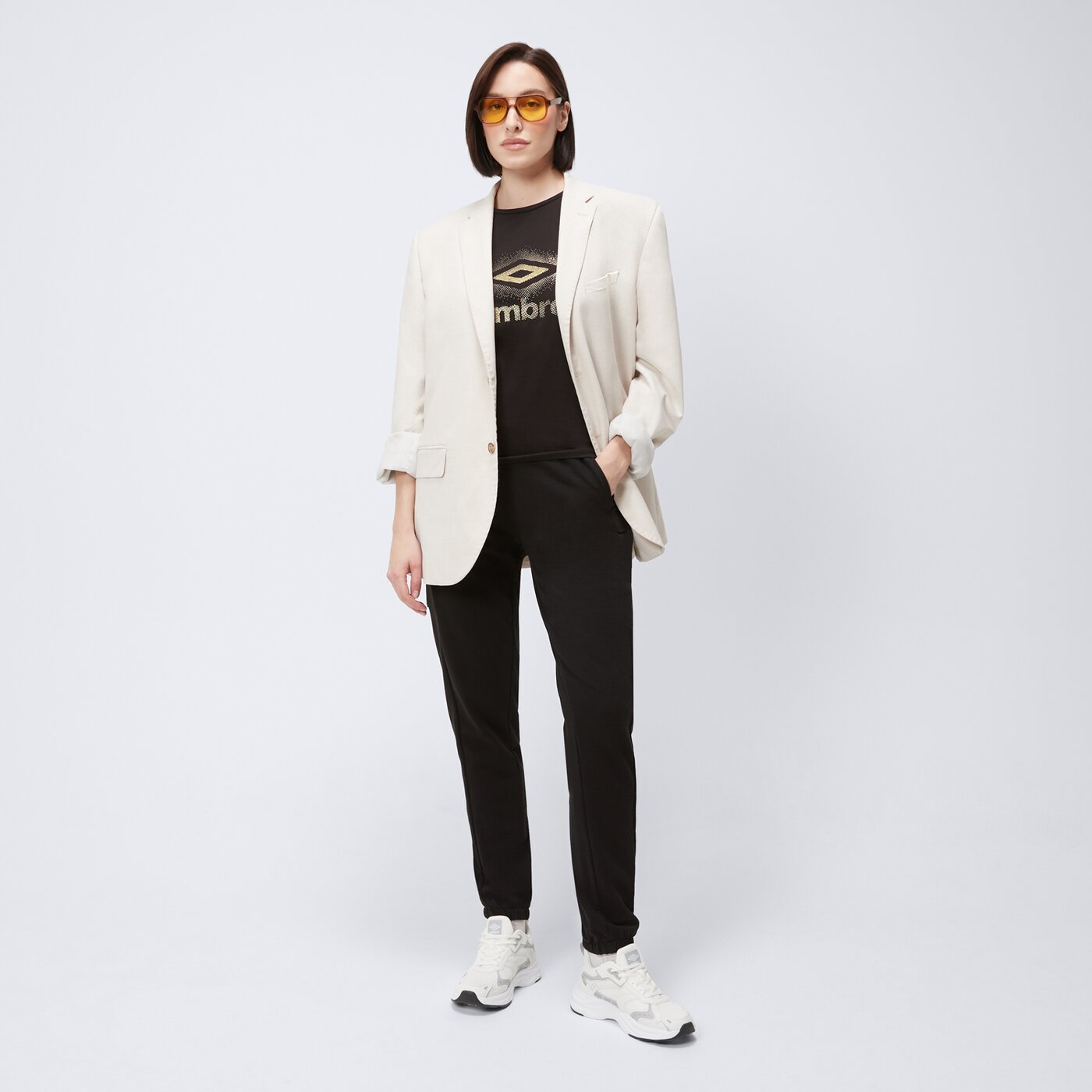 Spodnie dresowe damskie UMBRO SPODNIE CARGO ul125spd04001 kolor czarny