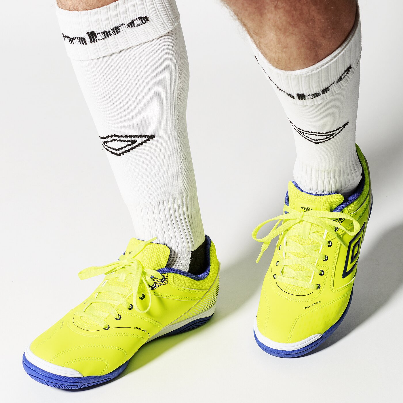 Buty piłkarskie męskie UMBRO CHUTACO 81444ufzf kolor żółty
