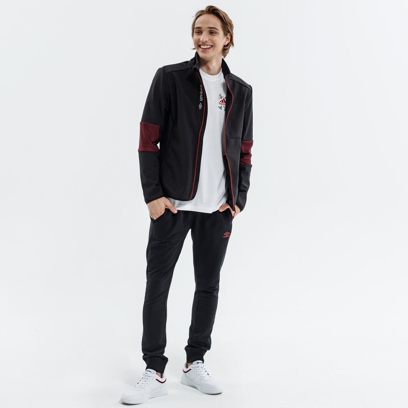 Kurtka zimowa męska UMBRO KURTKA SOFTSHELL REGIS ul321kum17001 kolor czarny