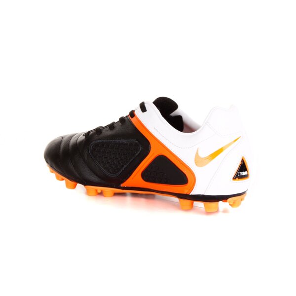 Buty piłkarskie dla dzieci NIKE JR CTR360 LIBRETTO II AG 429541018 kolor czarny