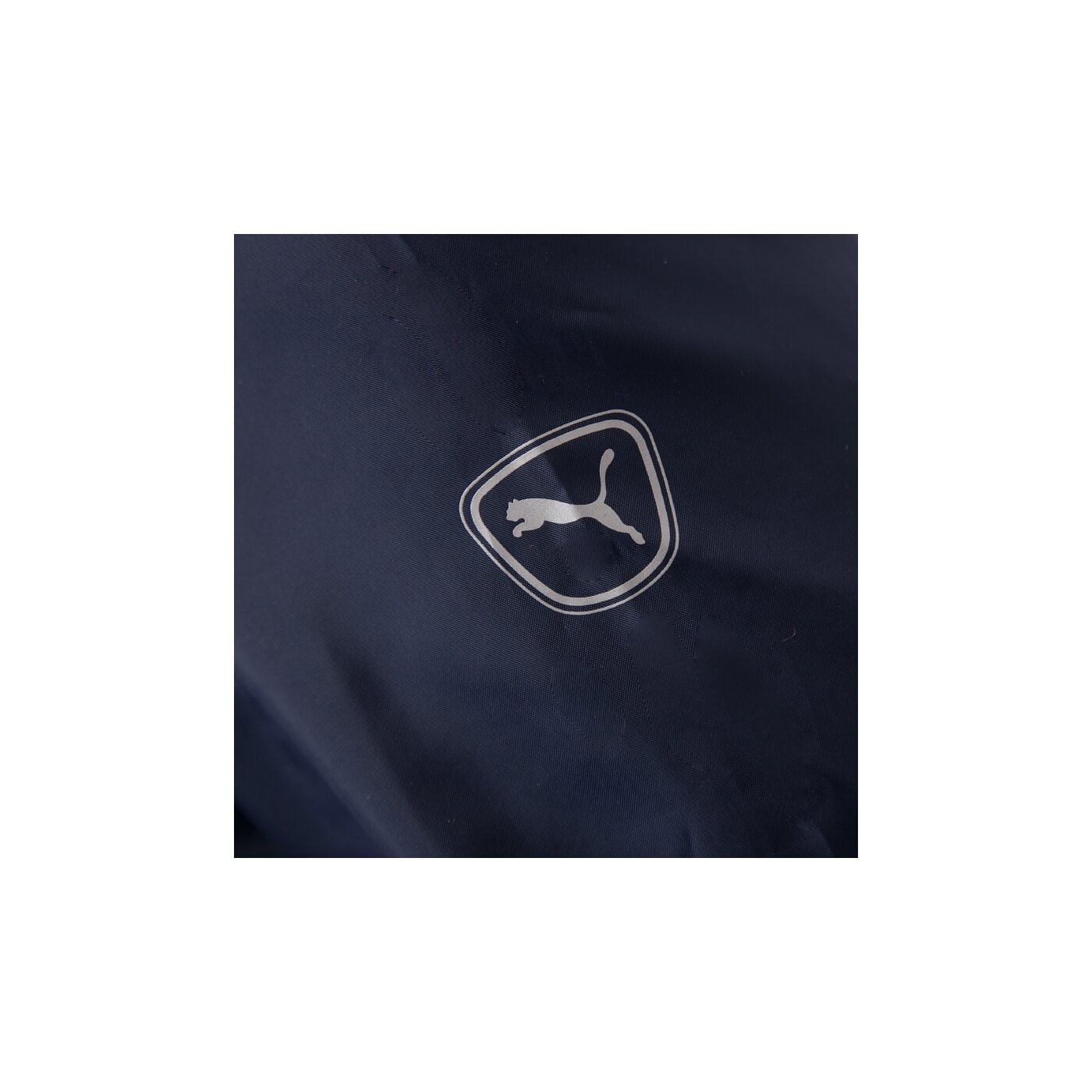 Kurtka przejściowa męska PUMA KURTKA SOLID WINDBREAKER 83230304 kolor granatowy