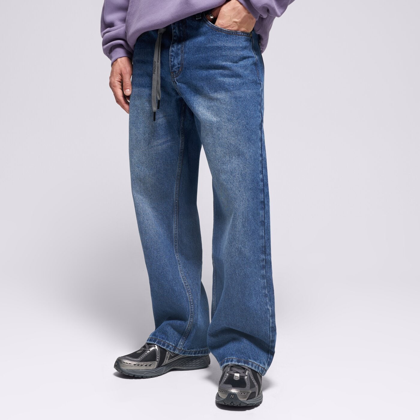 Spodnie dresowe męskie PROSTO SPODNIE JEANS BAGGY TARMAC BLUE kl252mpan3012 kolor niebieski