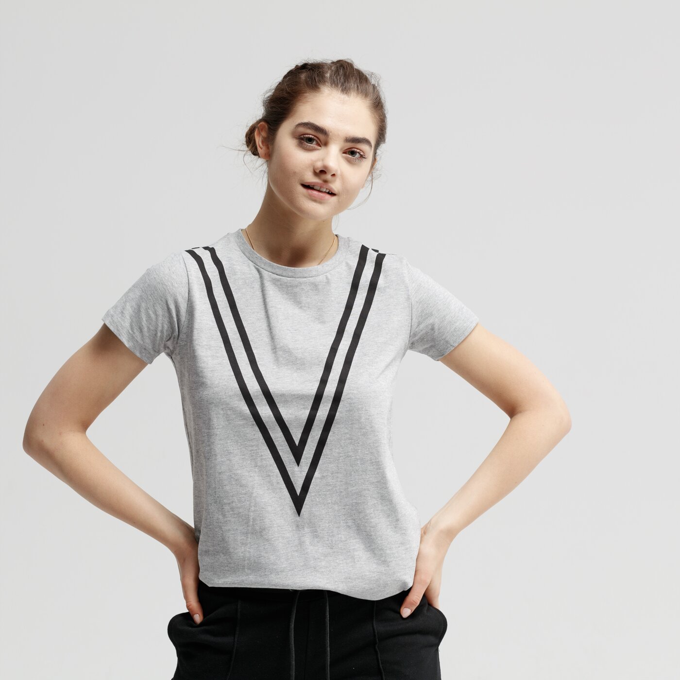 Koszulka damska UMBRO T-SHIRT SS SMILEY ul19tsd18001 kolor szary