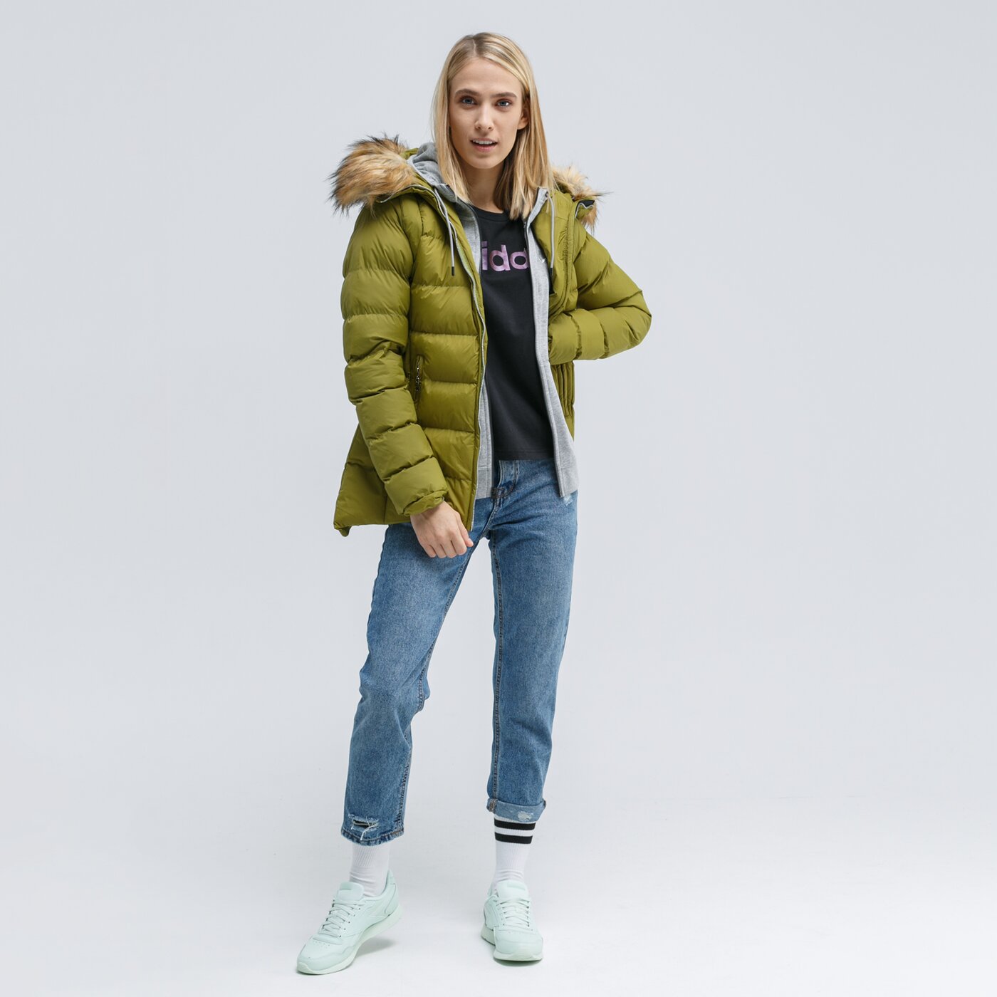 Bluza damska NIKE BLUZA ROZPINANA Z KAPTUREM SPORTSWEAR ESSENTIAL bv4122-063 kolor szary