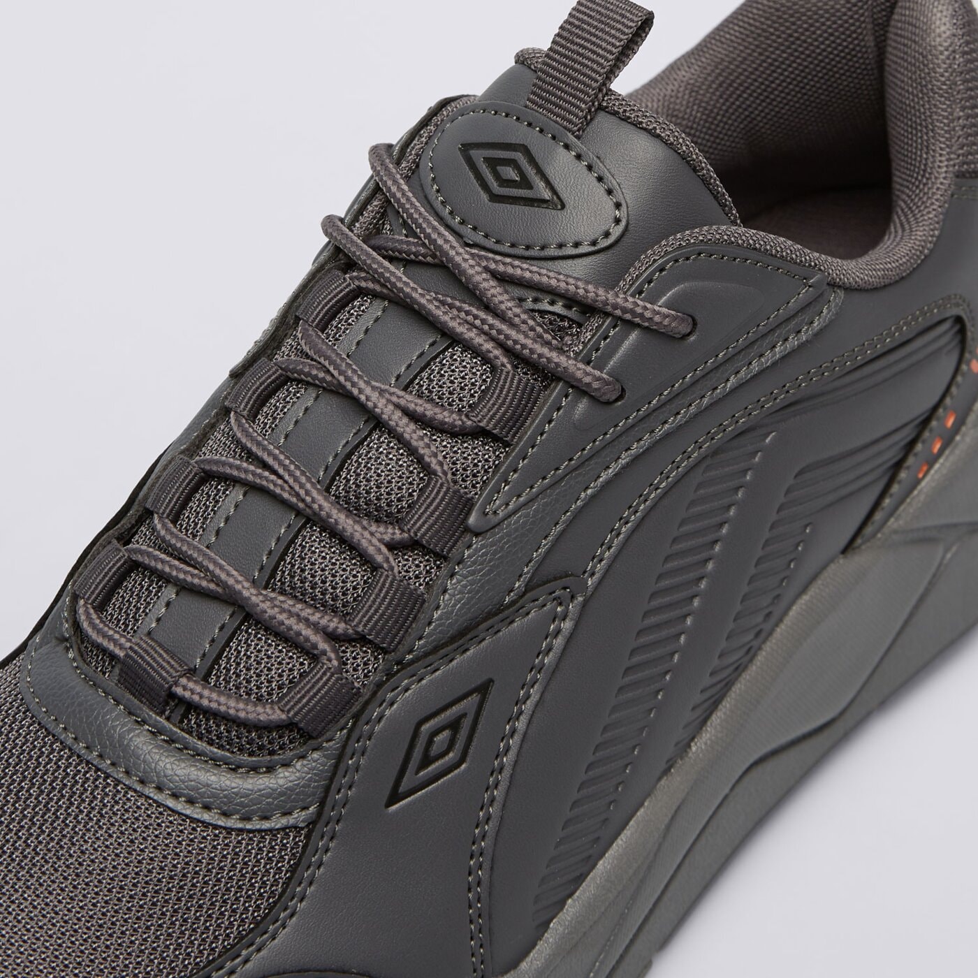 Buty sportowe męskie UMBRO STALKER umml224010 kolor szary