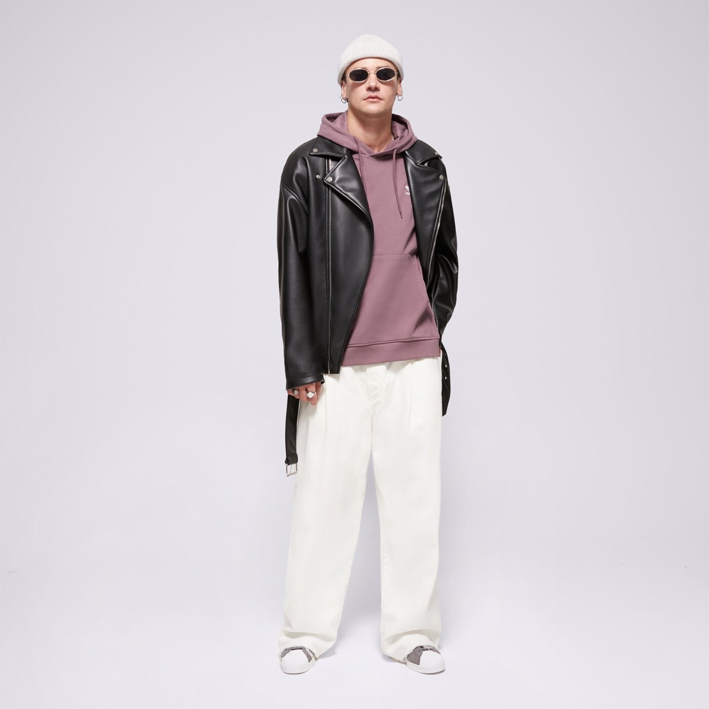 Bluza męska ADIDAS BLUZA Z KAPTUREM ESS HD ix7673 kolor fioletowy