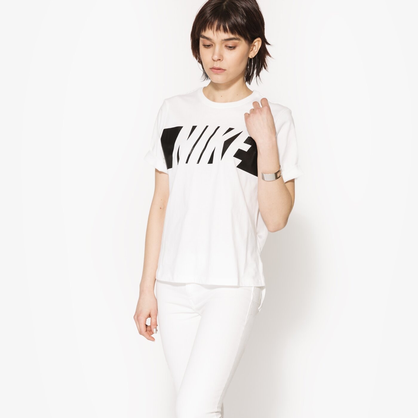 Koszulka damska NIKE T-SHIRT W NSW AV15 829381100 kolor biały