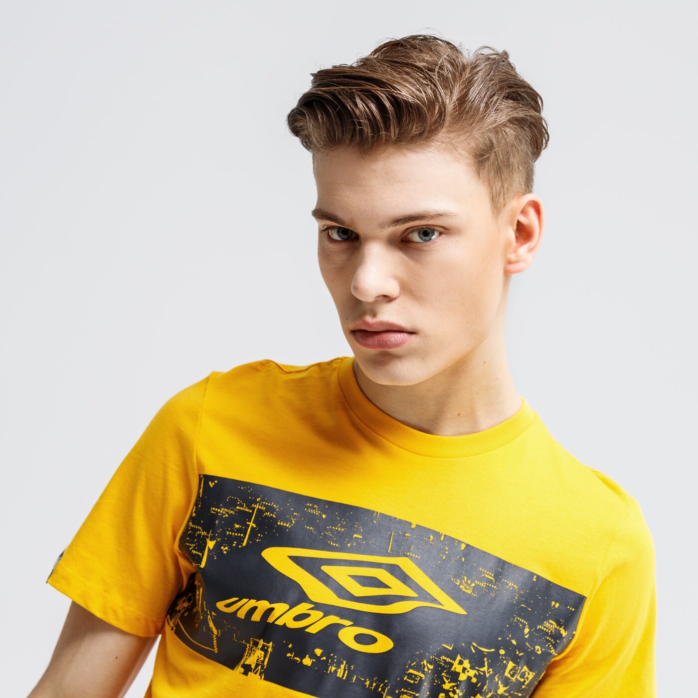 Koszulka męska UMBRO T-SHIRT FANS 65709u-hvz kolor żółty