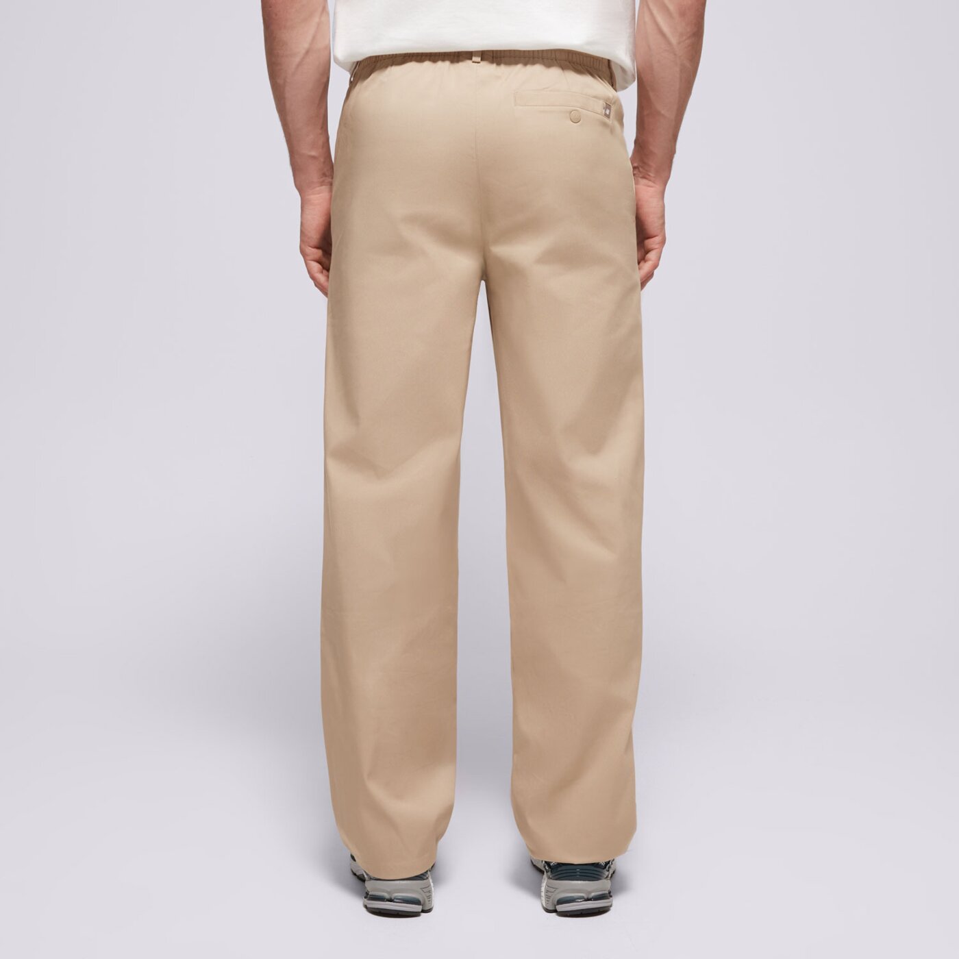 Spodnie dresowe męskie NEW BALANCE SPODNIE ATHLETICS STANDARD PANT 30" mp43560sot kolor beżowy