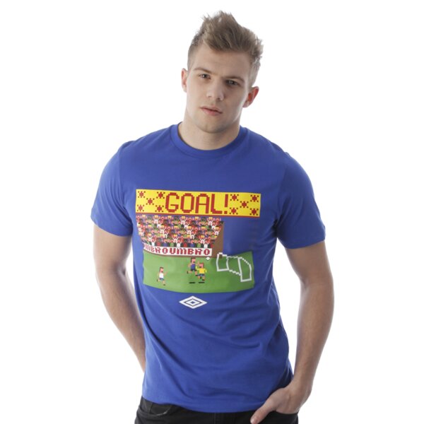 Koszulka męska UMBRO T-SHIRT MENS PIXELATED HAND OF GOD GRAPHIC TEE 61247u0fz kolor niebieski