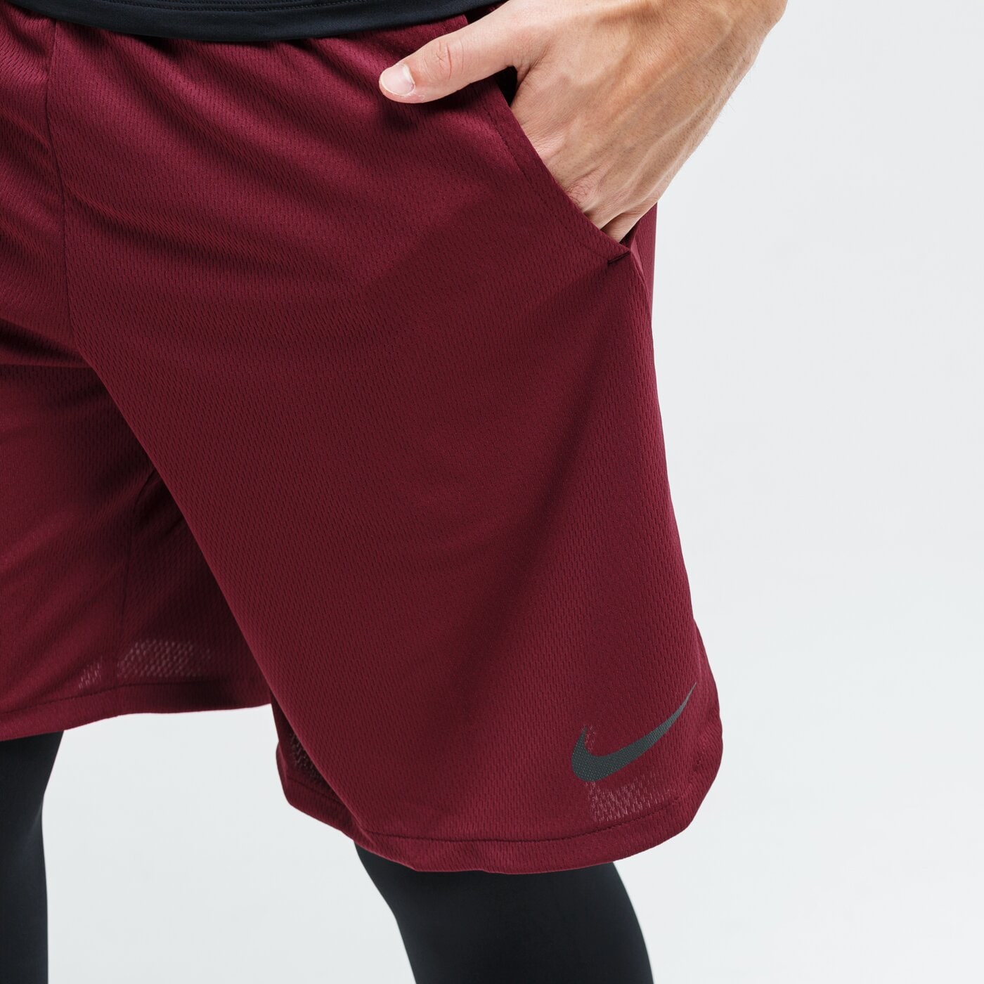 Spodenki męskie NIKE SZORTY DRY 890811-681 kolor bordowy