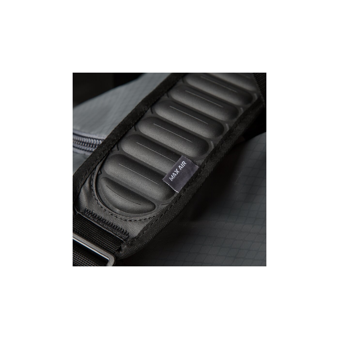 Torba sportowa damska NIKE TORBA NIKE TEAM TRAINING TRAINING MAX AIR MED ba4895074 kolor szary