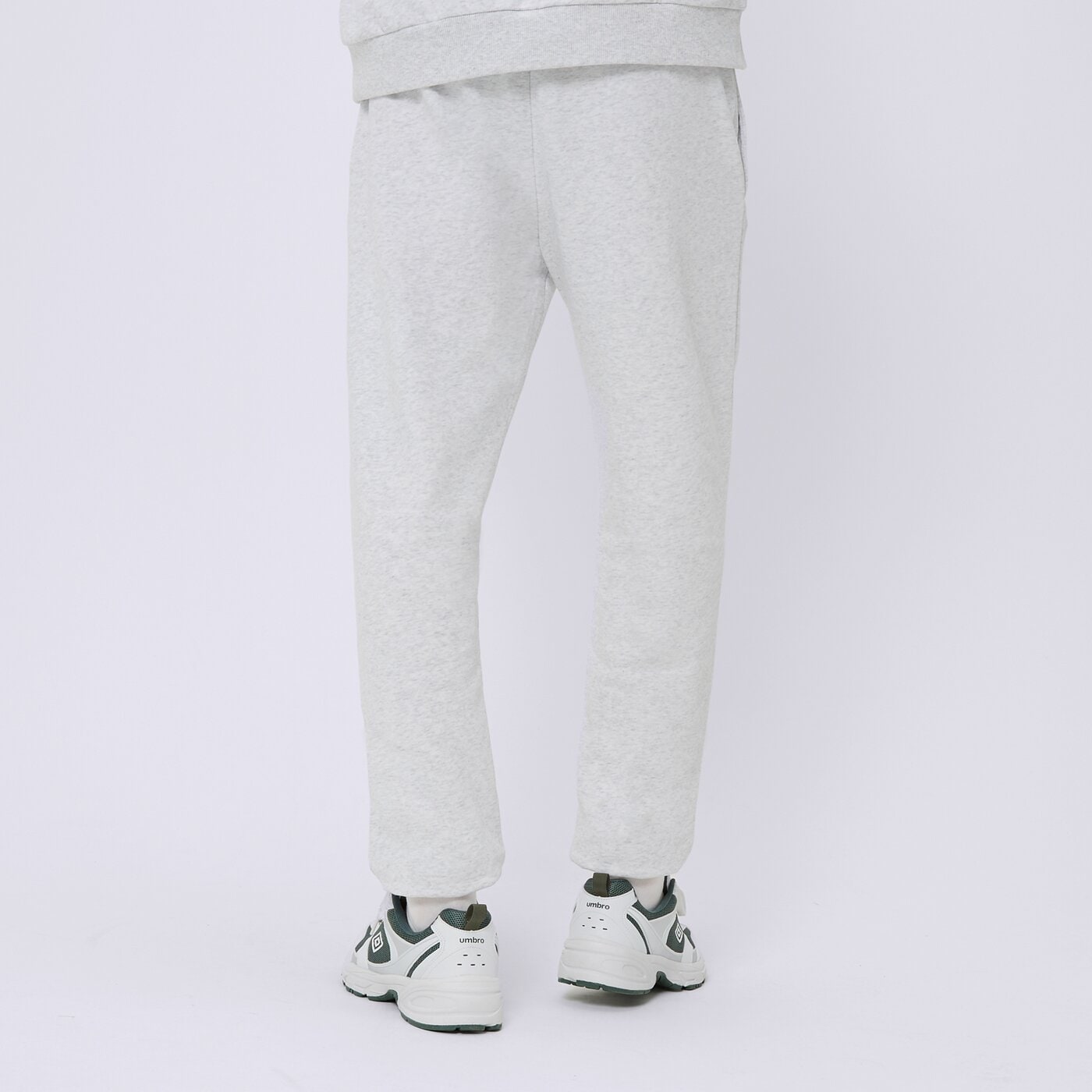 UMBRO SPODNIE OTLAND ul124spu03001 kolor szary