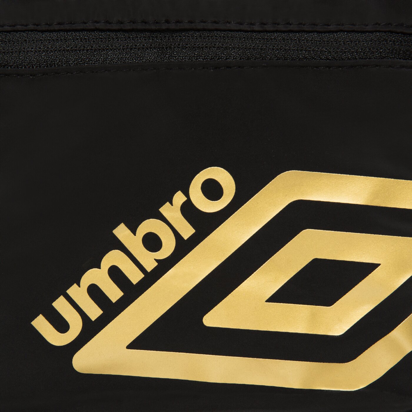 Torba sportowa damska UMBRO TOREBKA EARBY ul123tom06002 kolor czarny