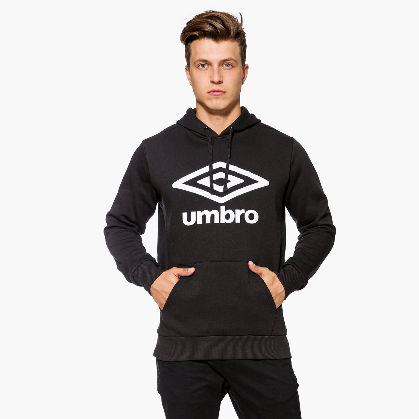 Bluza męska UMBRO BLUZA FLEECE LARGE LOGO OH HOODY 64570u090 kolor czarny
