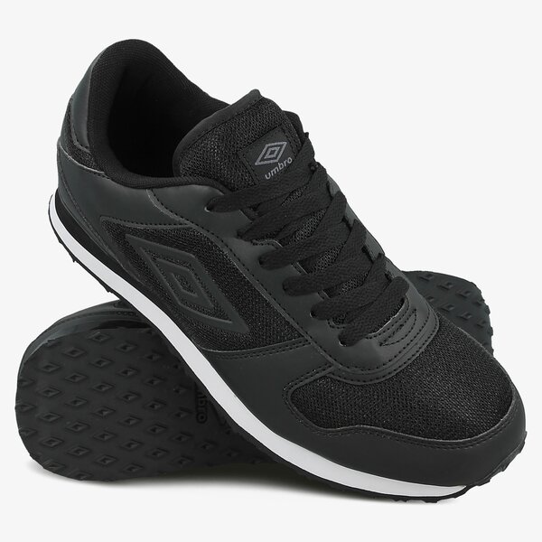 Buty sportowe męskie UMBRO TRAFFORD II LOW 45224ud88 kolor czarny