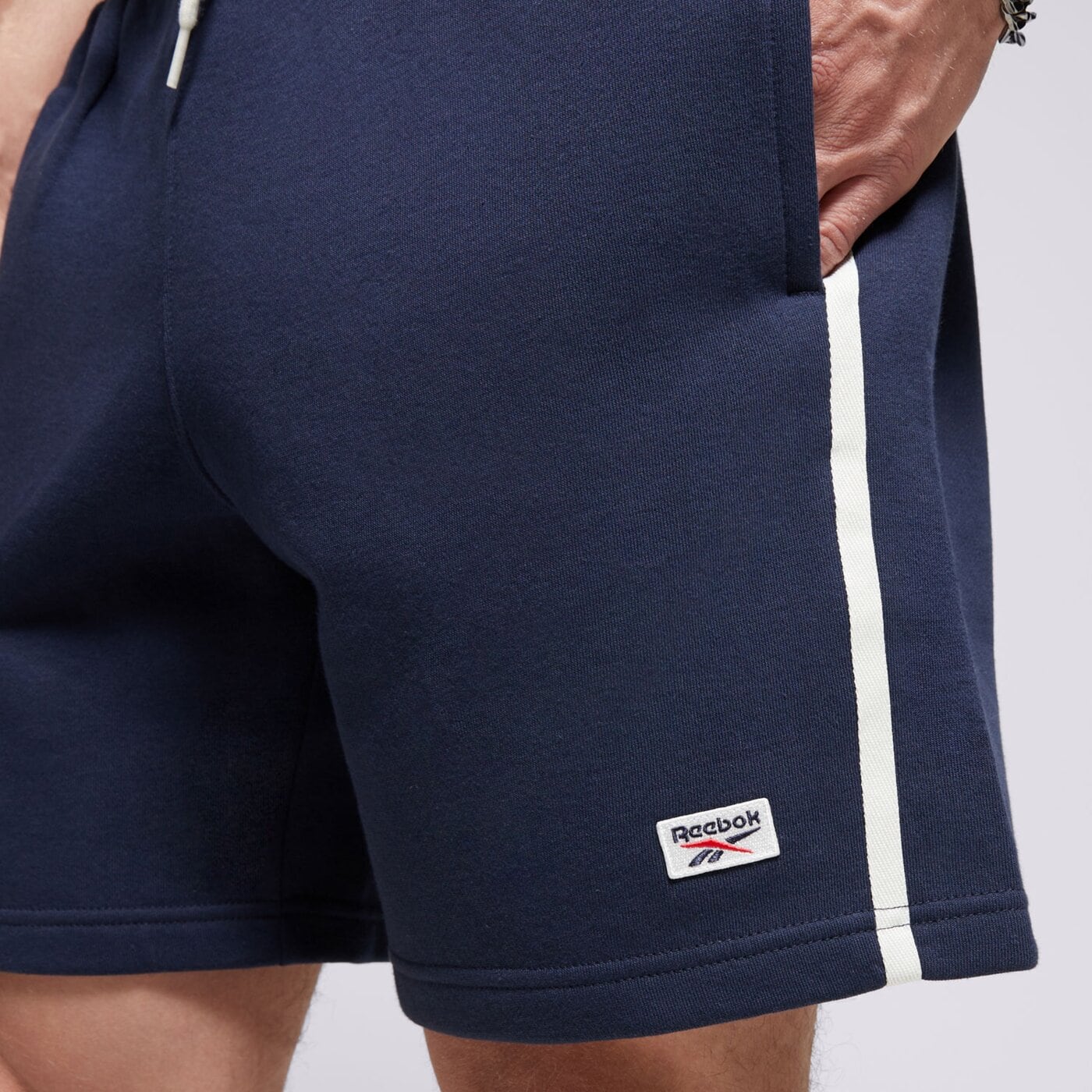 Spodenki męskie REEBOK SZORTY COURT SPORT SHORT 100075660 kolor granatowy