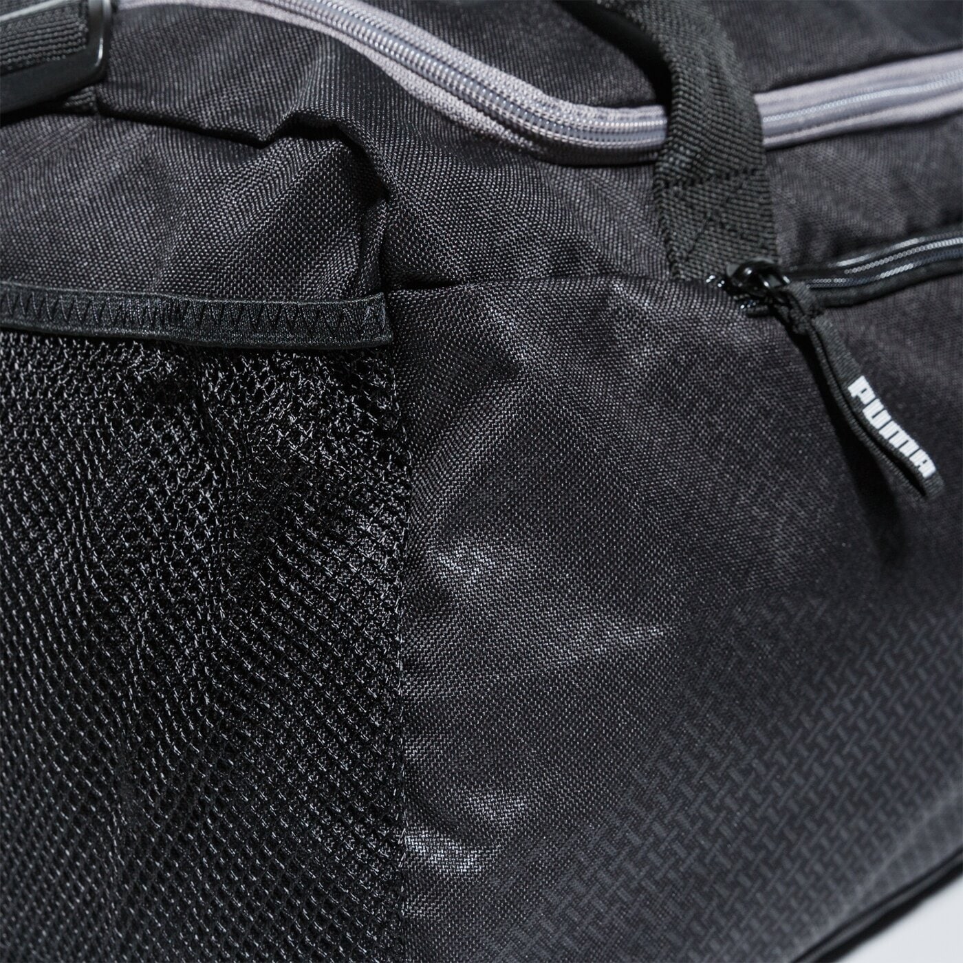 Torba sportowa damska PUMA TORBA FUNDAMENTALS SPORTS BAG S 7552701 kolor czarny