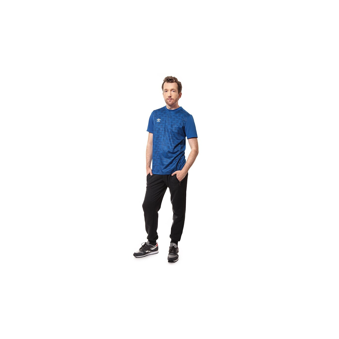 Koszulka męska UMBRO T-SHIRT TRAINING GRAPHIC POLY TEE 62572u030 kolor granatowy