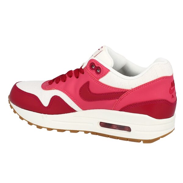 Buty sportowe damskie NIKE WMNS AIR MAX 1 VNTG  555284104 kolor różowy