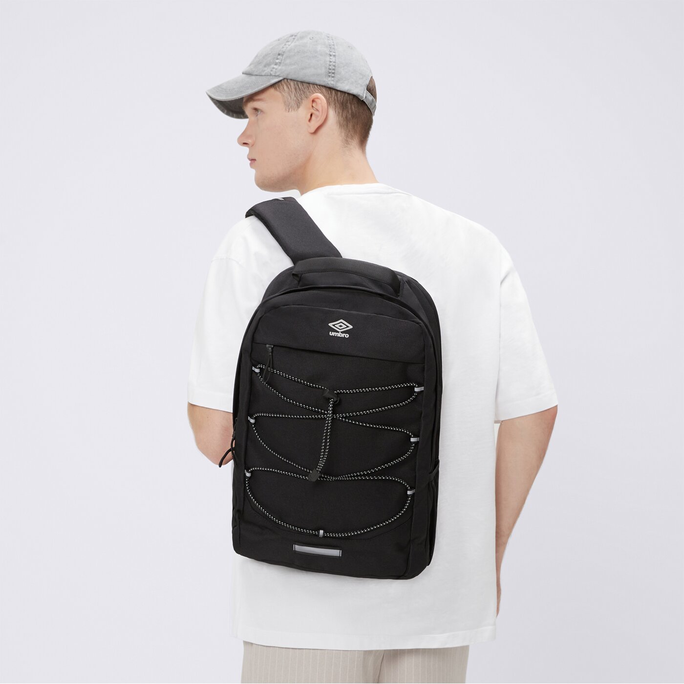 Plecak damski UMBRO PLECAK UMBRO ESS BLACK ul325plu02001 kolor czarny