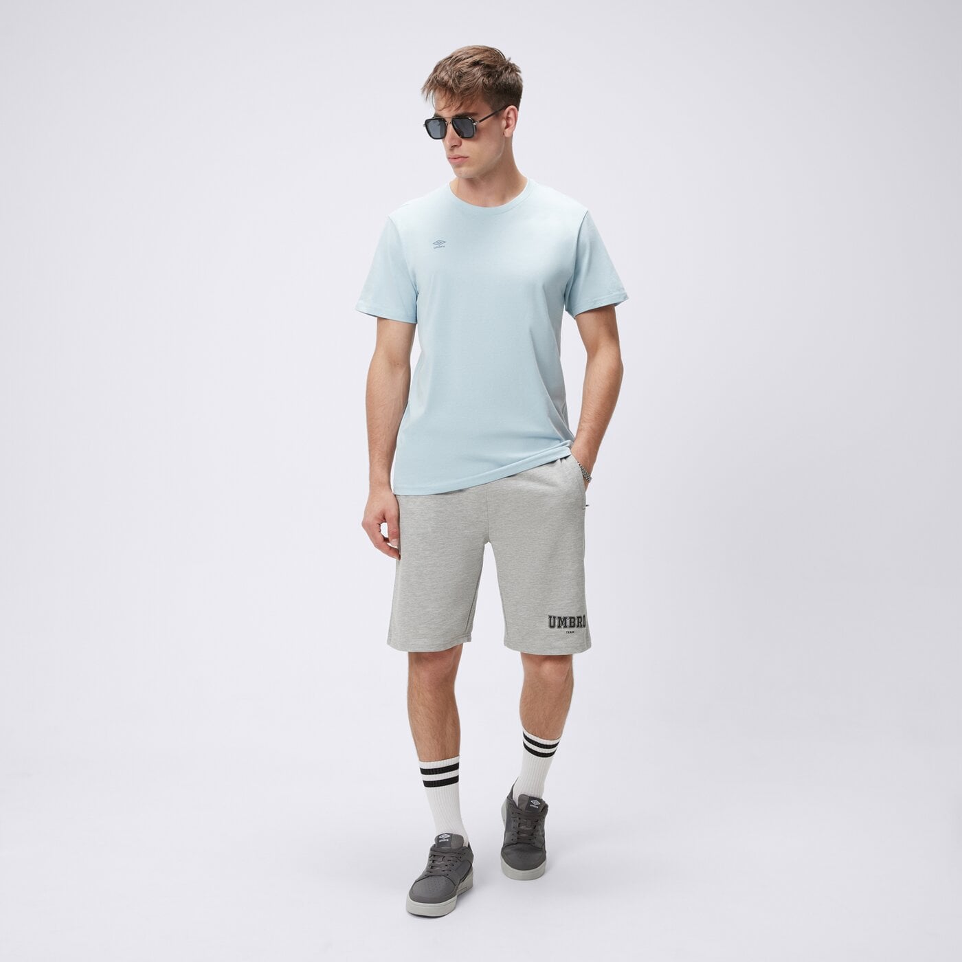 Spodenki męskie UMBRO SZORTY FOOTBALL CLUB ul125szm01001 kolor szary