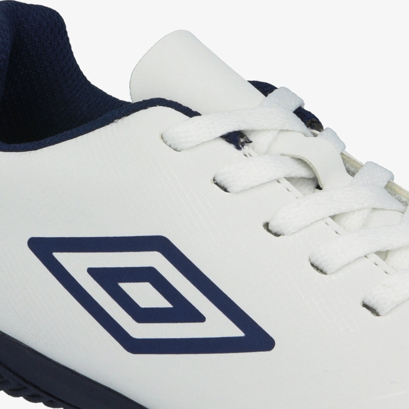 Buty piłkarskie dla dzieci UMBRO UX ACCURO III LEAGUE IC - JNR 81549u-jc6 kolor biały