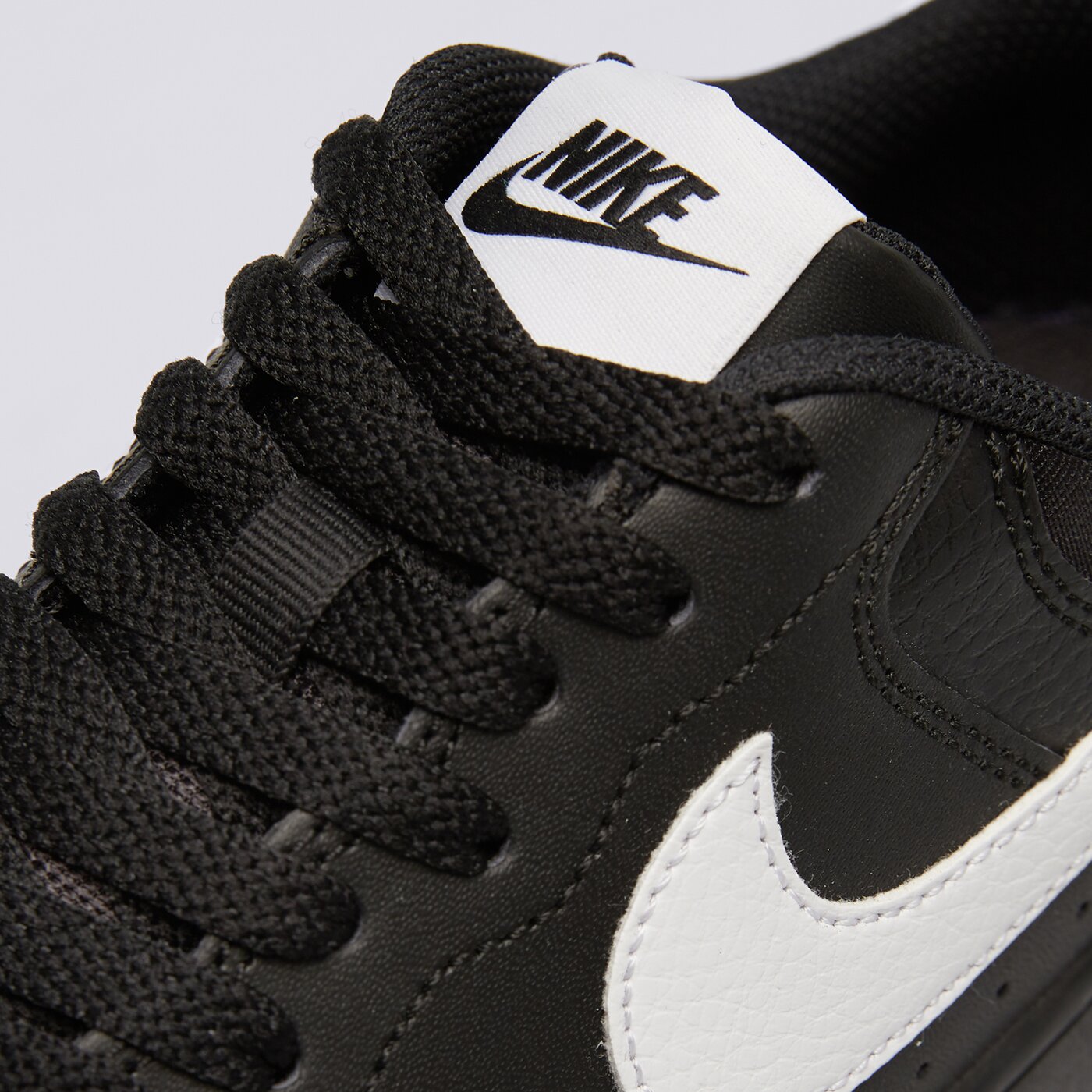 Buty sportowe damskie NIKE GAMMA FORCE fq6476-010 kolor czarny