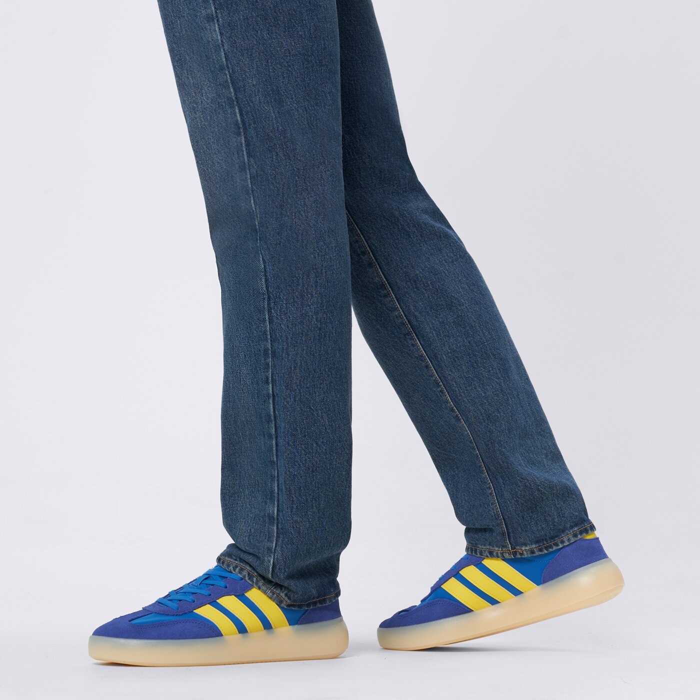 Buty sportowe męskie ADIDAS BARREDA DECODE ji2319 kolor niebieski