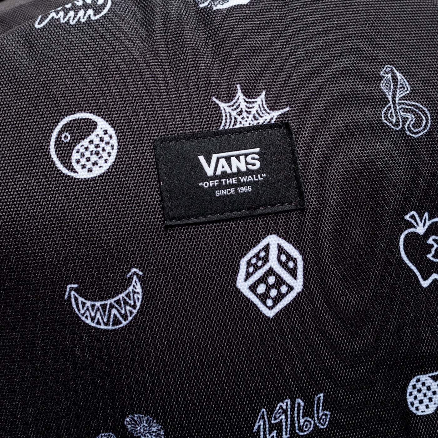 Plecak damski VANS PLECAK OLD SKOOL H2O BACKPACK vn0a5e2szbg1 kolor czarny