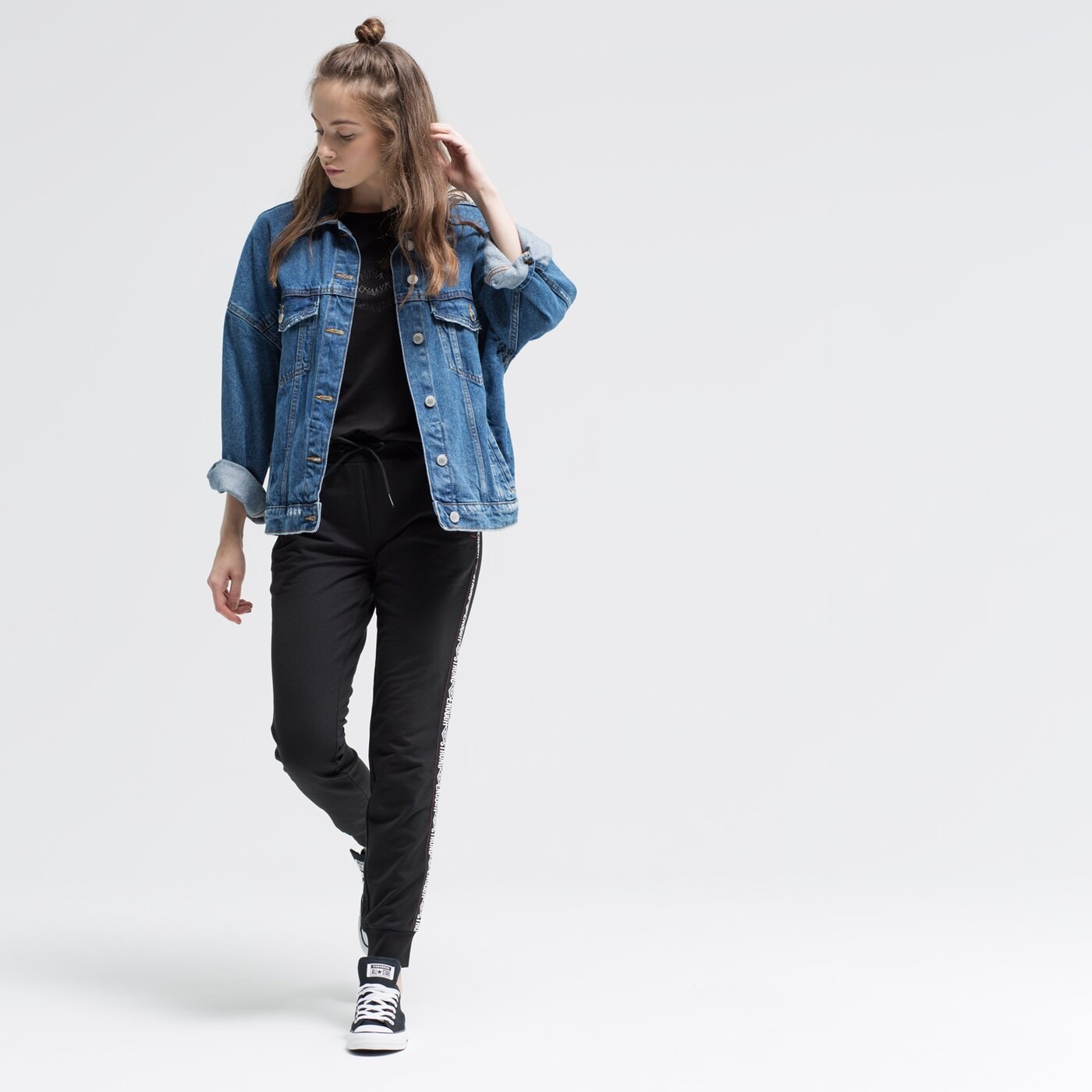 Spodnie dresowe damskie UMBRO SPODNIE ABACATE ul39spd30001 kolor czarny