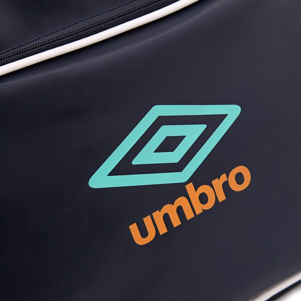 Torba sportowa damska UMBRO  TORBA NOTEBOOK MIX um14bug10d kolor granatowy