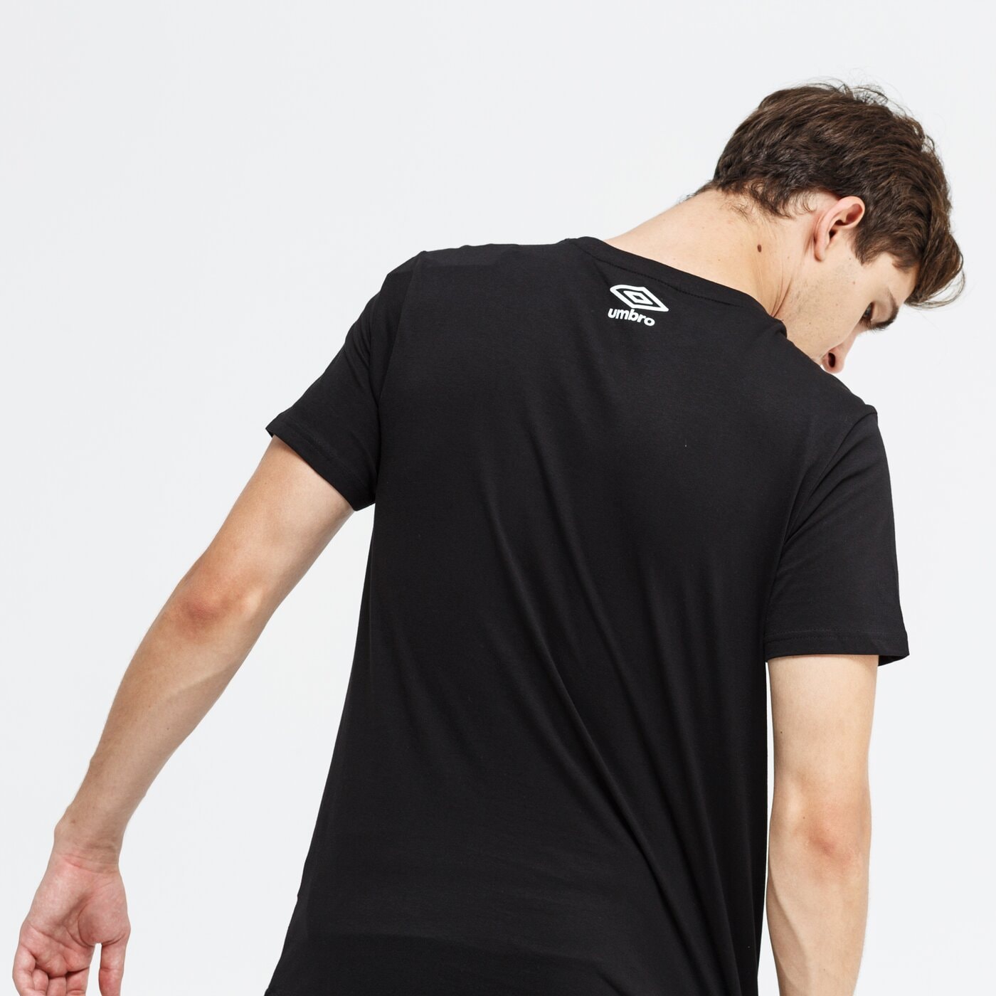 Koszulka męska UMBRO T-SHIRT ROY ul39tsm20002 kolor czarny