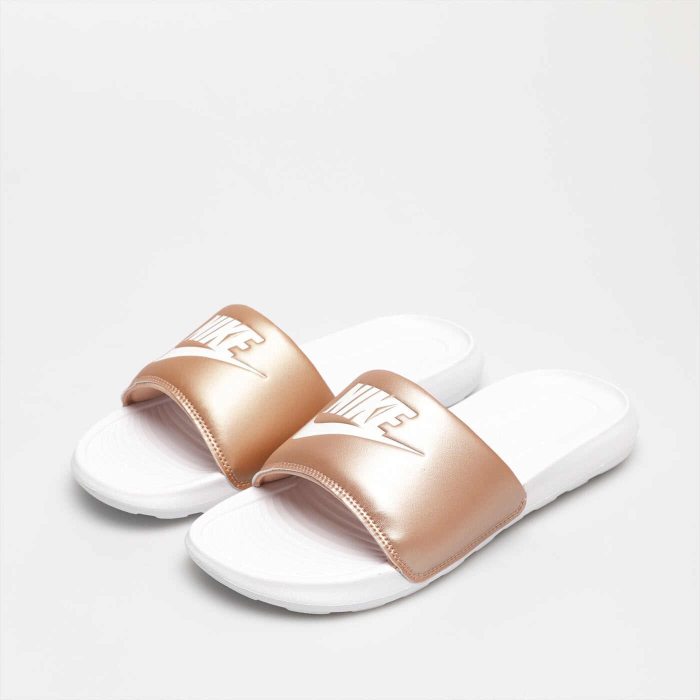 Klapki damskie NIKE VICTORI ONE SLIDE  cn9677-900 kolor złoty