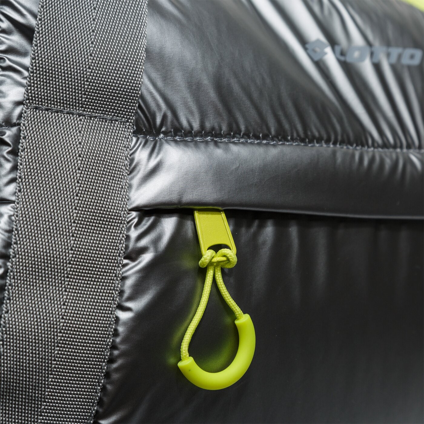 Torba sportowa damska LOTTO TORBA FORCELL lo121tod33001 kolor srebrny