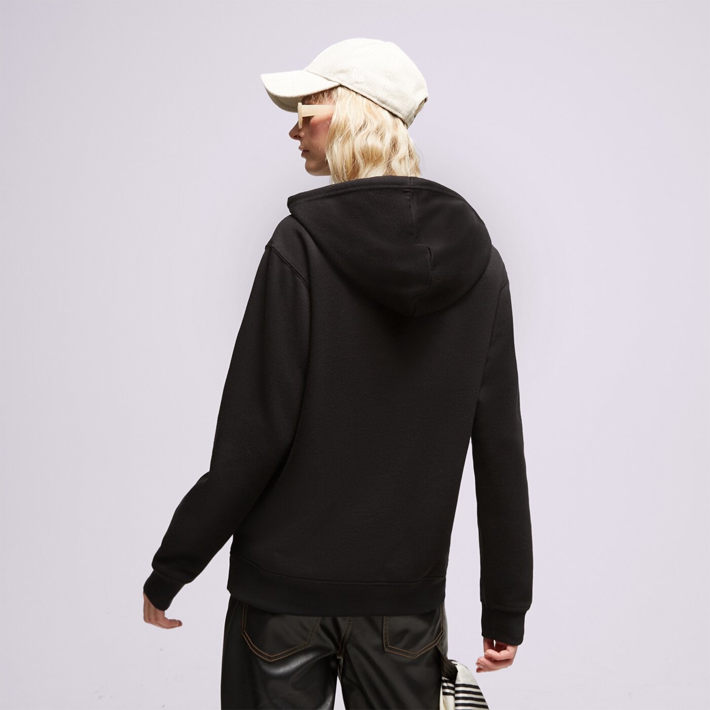 Bluza damska ADIDAS BLUZA Z KAPTUREM ia6420 kolor czarny