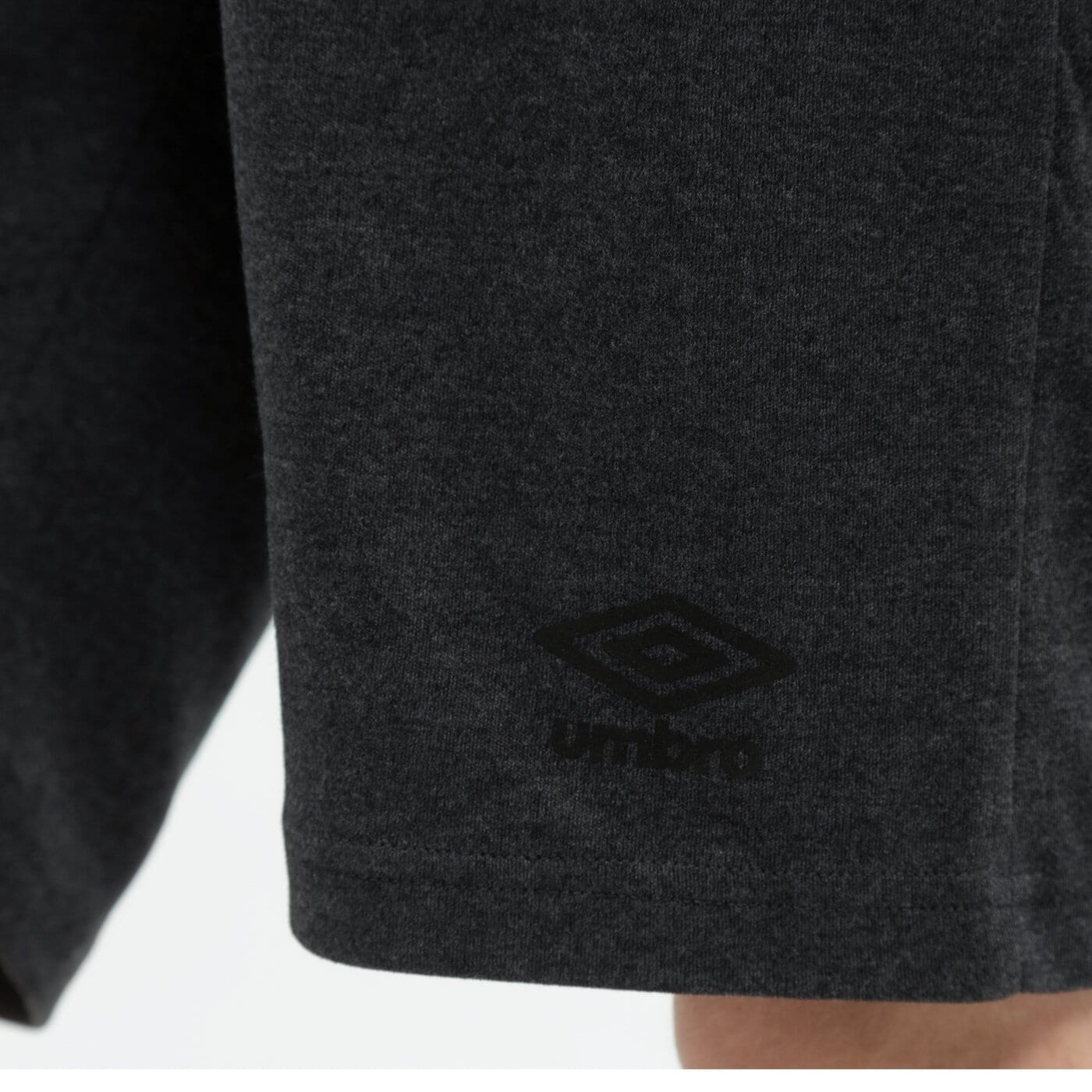 Spodenki męskie UMBRO SZORTY HOLTON ul122szm93003 kolor szary