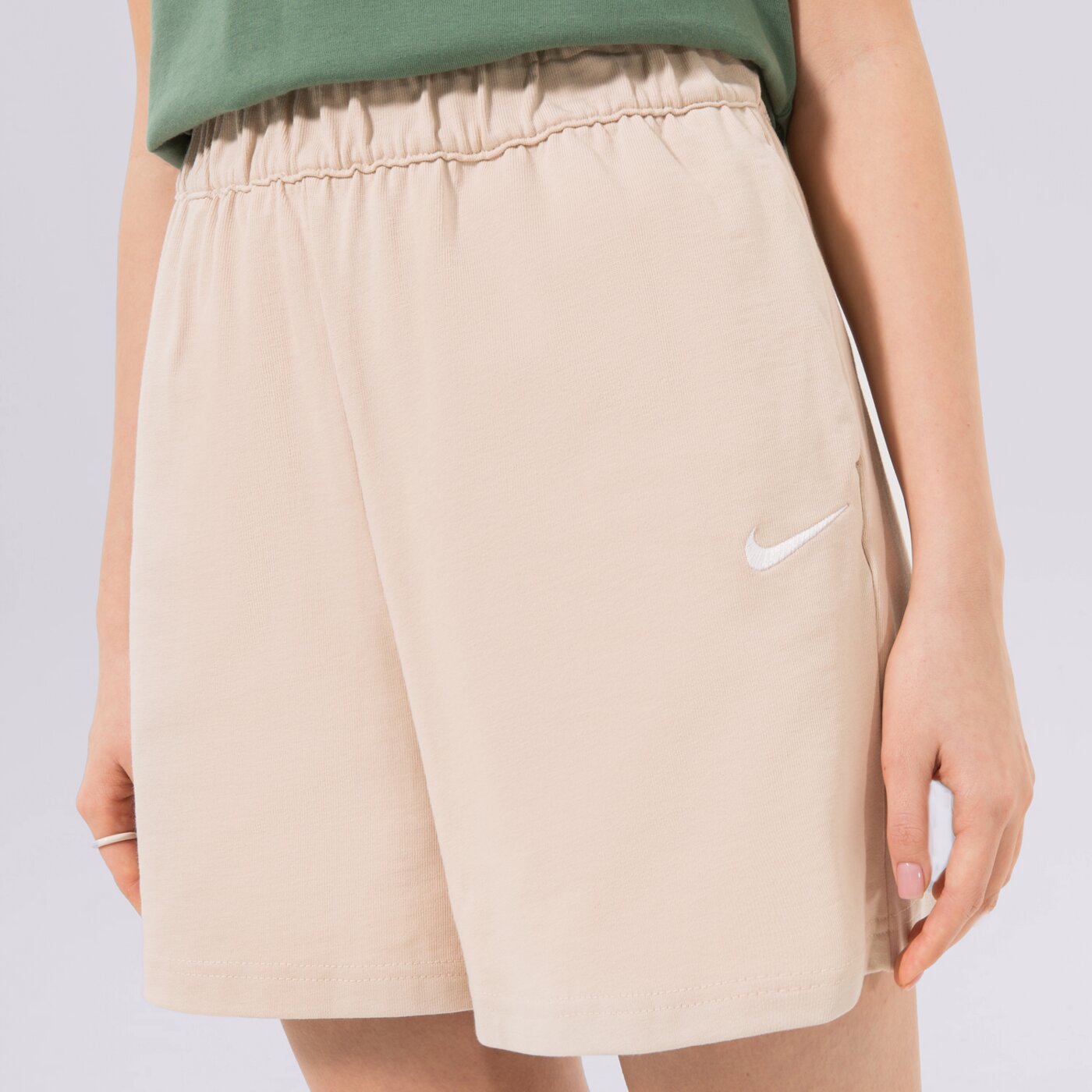 Spodenki damskie NIKE SZORTY dm6728-126 kolor beżowy