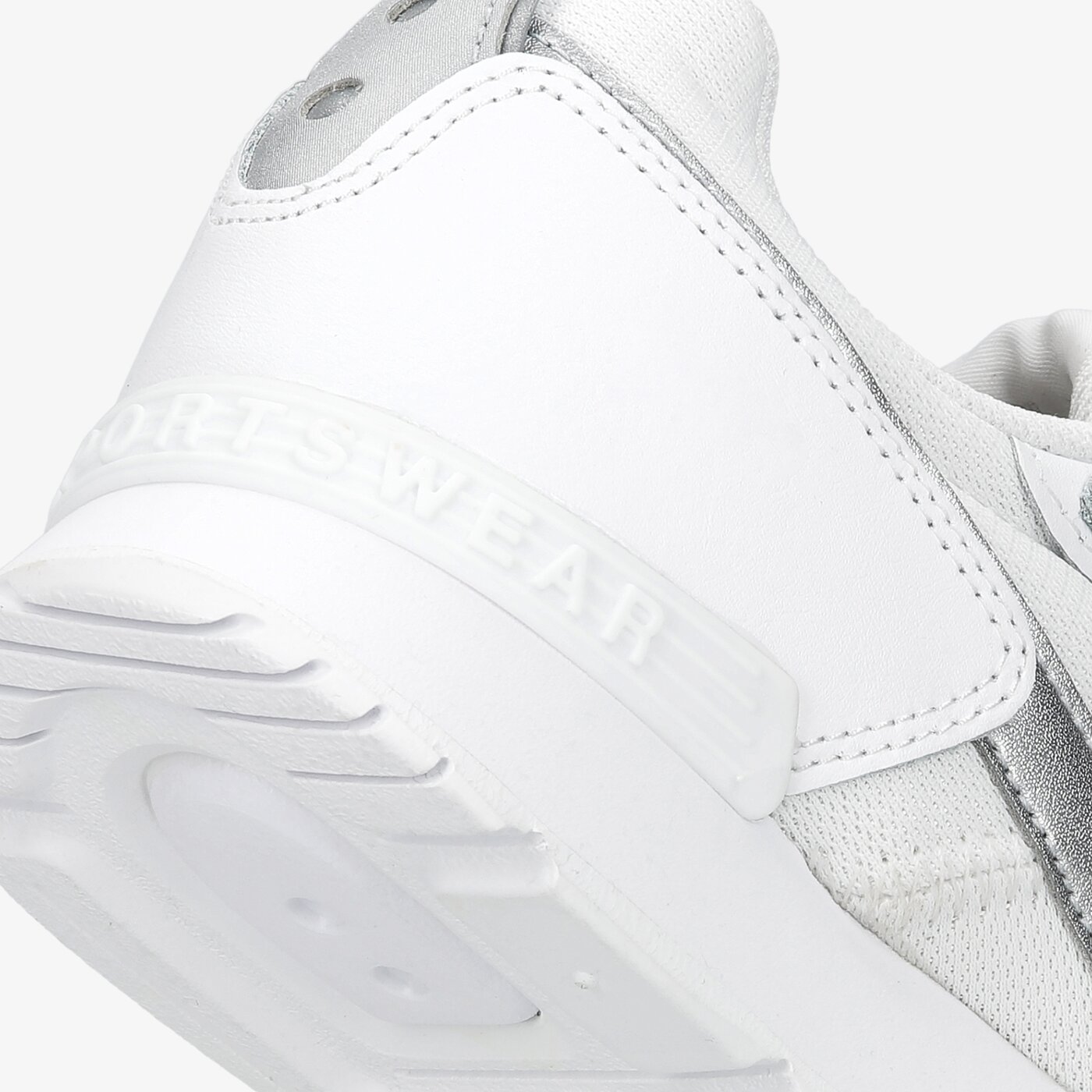 Buty sportowe damskie NIKE WMNS VENTURE RUNNER dh4971-100 kolor biały