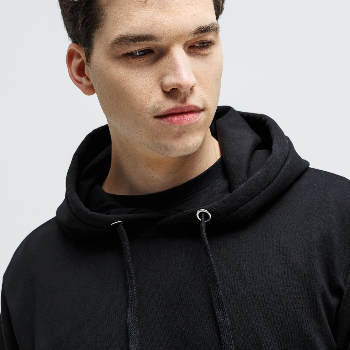 Bluza męska FEEWEAR BLUZA Z KAPTUREM LOVAGE fw39blm24001 kolor czarny