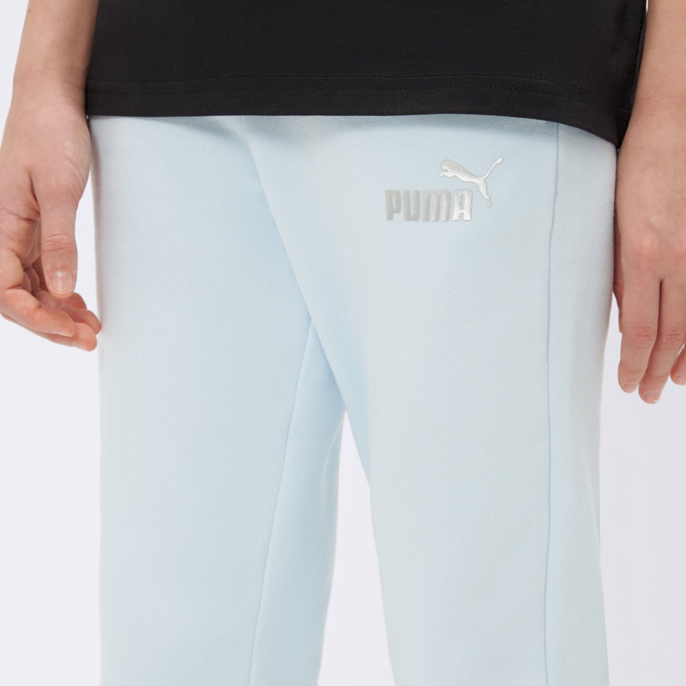 Spodnie dziecięce PUMA SPODNIE ESS+ FL CL G 672114 69 kolor niebieski