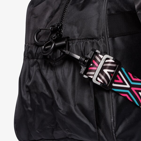 Torba sportowa damska UMBRO TORBA BOUNDJI ul19tod03001 kolor czarny