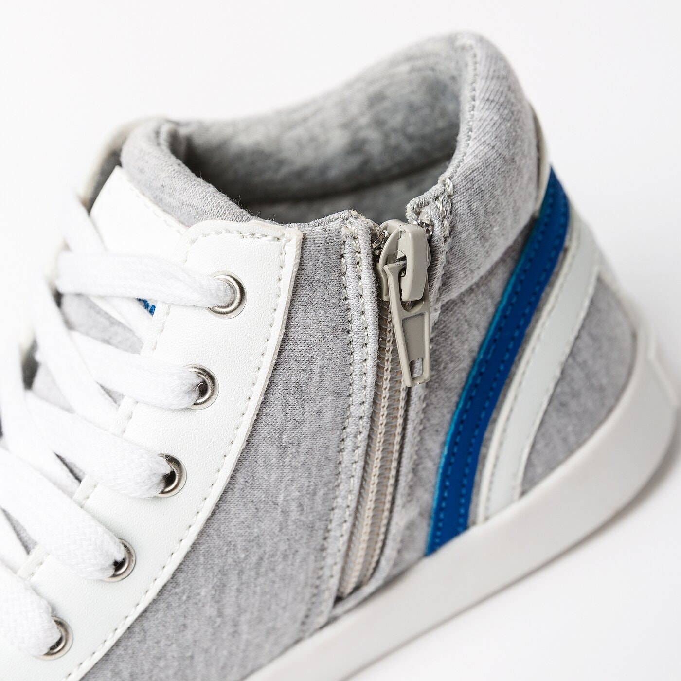 Buty dziecięce FEEWEAR DAFFY fwjkv118001 kolor szary