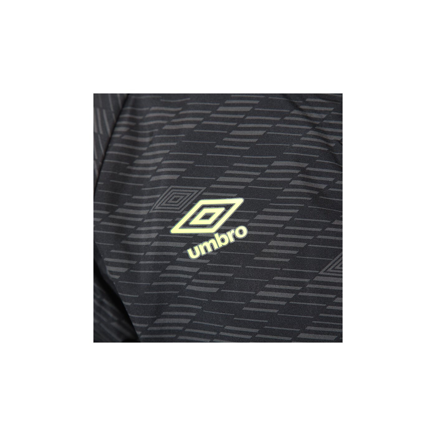 Kurtka przejściowa męska UMBRO KURTKA TRAINING SHOWER JACKET 62574u060 kolor czarny