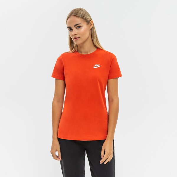 Koszulka damska NIKE T-SHIRT SS W NSW CLUB dn2393-861 kolor czerwony