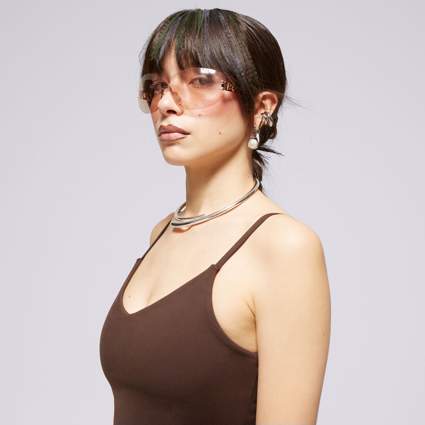 Top damski NEW BALANCE TOP LINEAR HERITAGE SOFT BRA wb41030kcf kolor brązowy