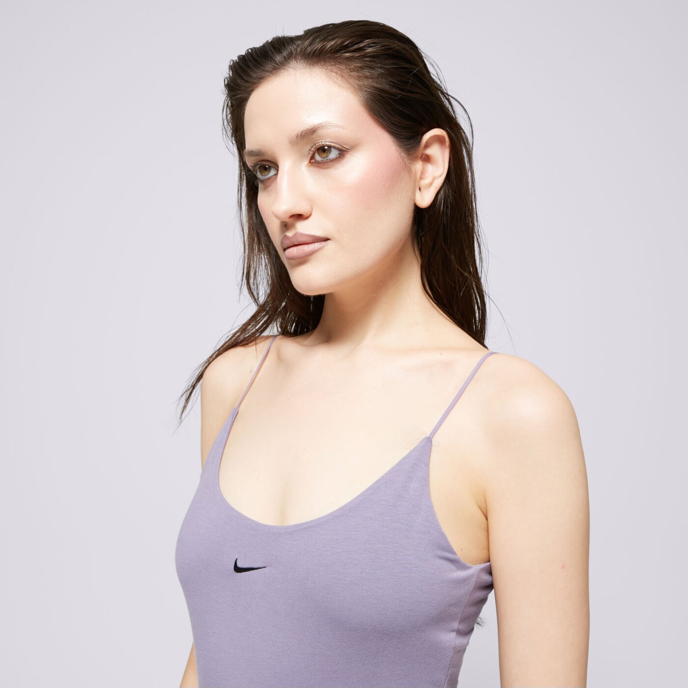 Strój kąpielowy damski NIKE BODYSUIT W NSW NK CHLL KNT CAMI BDYSUIT fn3658-509 kolor szary