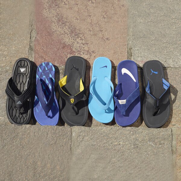 Klapki męskie NIKE CELSO SOLARSOFT OLD SCHOOL 488253400 kolor granatowy