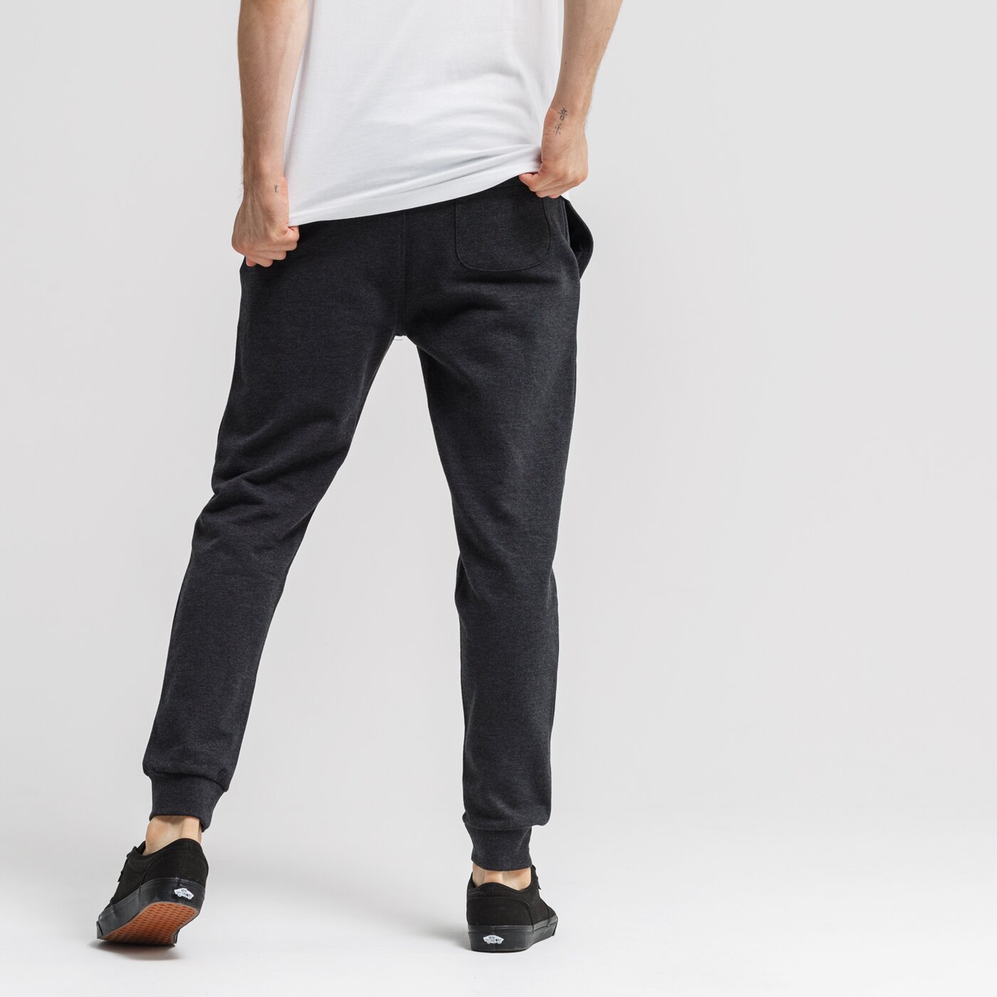 Spodnie dresowe męskie UMBRO SPODNIE COLIN ul39spm15001 kolor szary